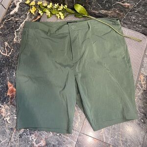 RYE Shorts NWT